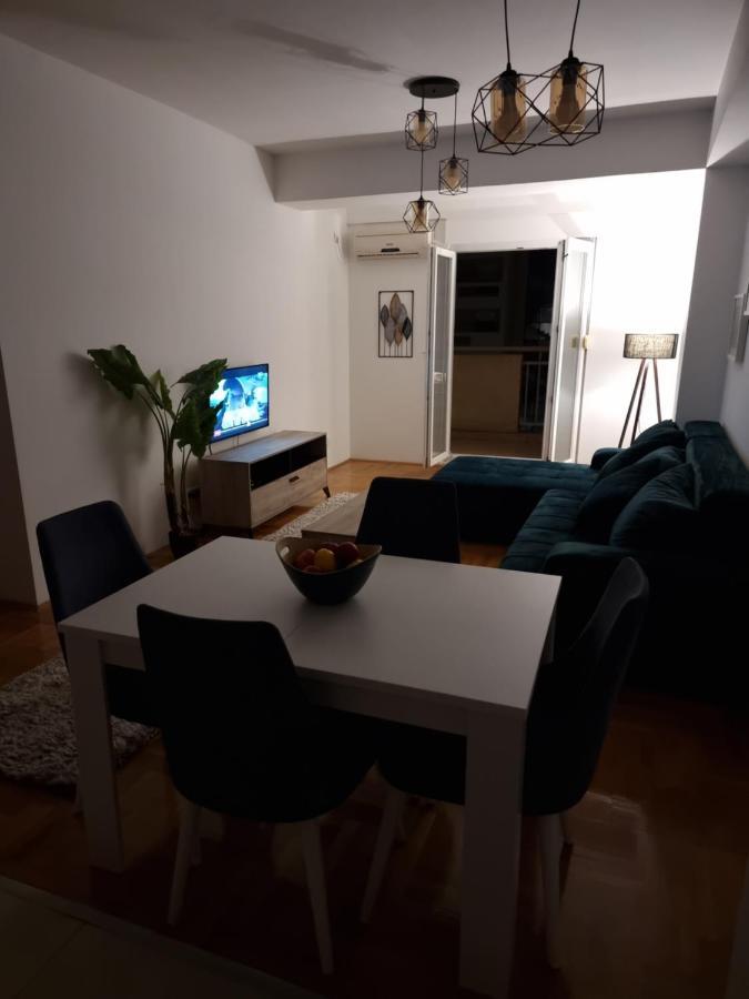 Big Apartment Podgorica Exterior photo